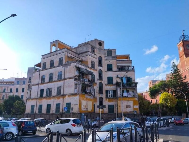 Rome Street Art Tour: off the Beaten Path With a Local Guide - What to Expect on Your Tour