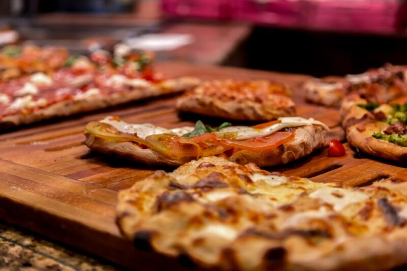 Rome: Street Food Tour With Pizza, Tiramisu, and Coffee - Experience Highlights