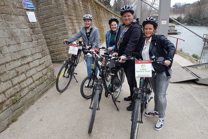 Rome Tiber Cycle Path: Electric & Muscle Rental Bike - Family-Friendly Activities