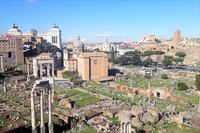 Rome Top Sites in 1 Day WOW Tour: Luxury Car, Tickets & Lunch - Included in the Tour