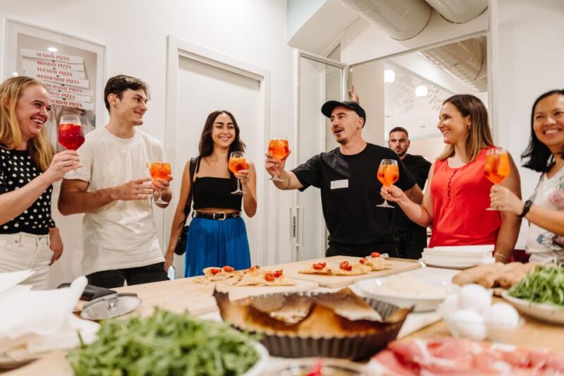 Rome: Traditional Pizza Making Class With Gelato & Drinks - Class Structure