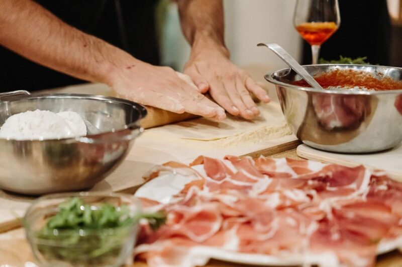 Rome: Traditional Pizza Making Class With Gelato & Drinks - Dietary Restrictions