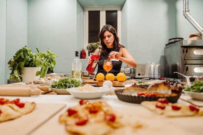 Rome: Traditional Pizza Making Class With Gelato & Drinks - Additional Details