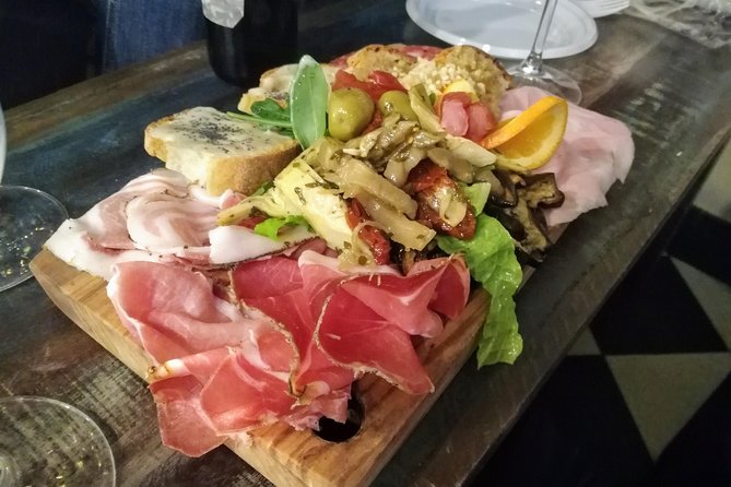 Rome: Trastevere Food Tour Wine Tasting and Local Expert Guide - Booking Information and Minimum Travelers