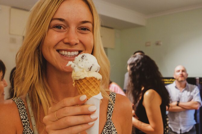 Rome Trastevere Food Tour With Dinner and Wine - Personalized Group Experience