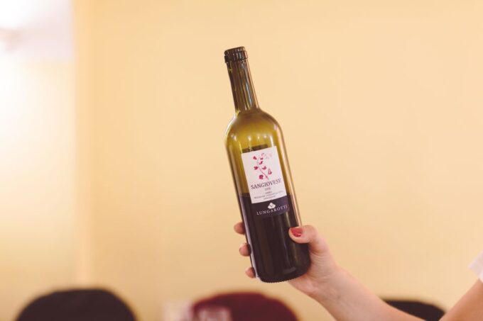 Rome: Twilight Trastevere Food Tour With Wine Tasting - Explore Trasteveres Culinary Delights