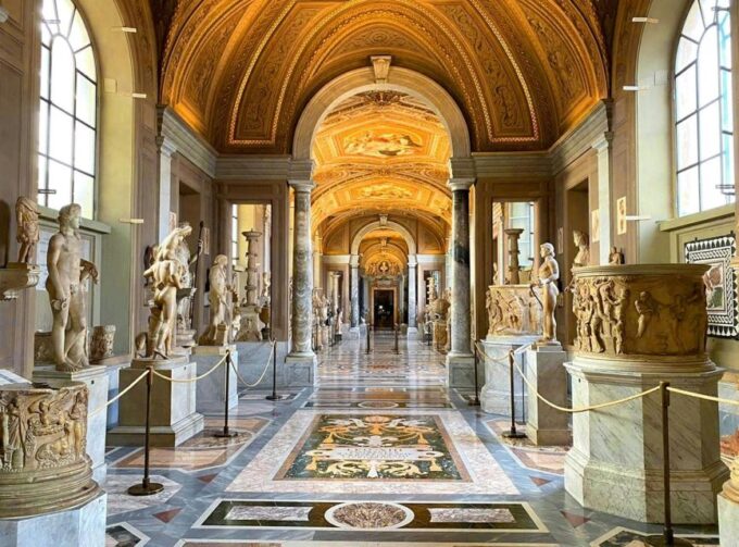 Rome: Vatican Museums, Sistine Chapel & Tombs Private Tour - Languages Available