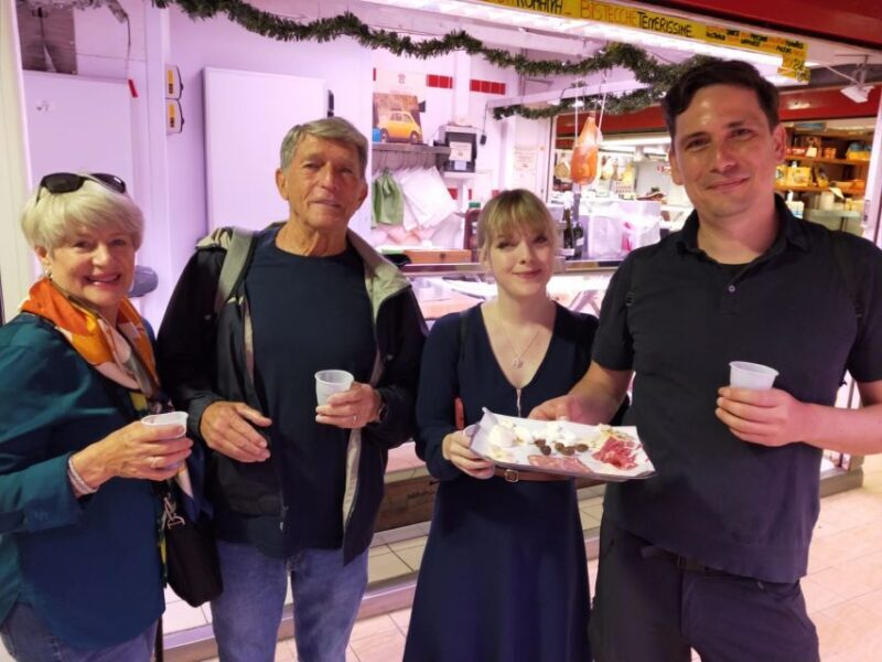 Rome: Vatican Street Food and Wine Tour With Farmers Market - Tour Overview