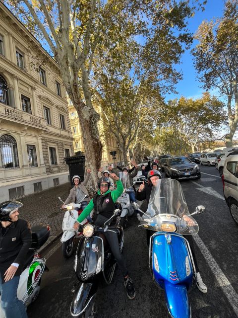 Rome: Vespa Self-Drive Tour With Gelato - Itinerary Highlights
