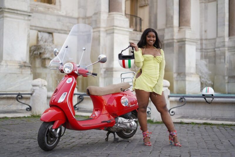 Rome: Vespa Sightseeing Tour With 25 Professional Pictures - Key Points