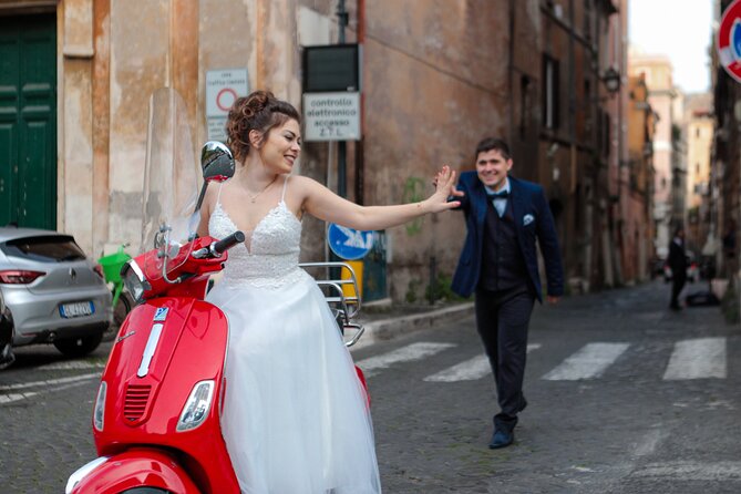 Rome Vespa Tour With Professional Photographer - Explore Rome by Vespa