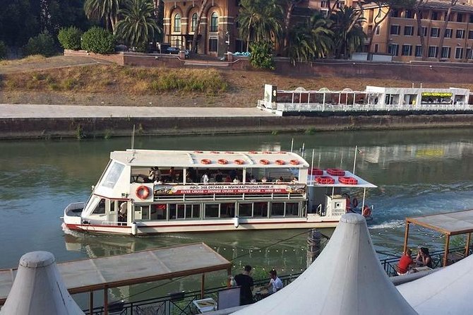 Rome Walking Tour With Little Tasting and River Boat Ride - Recap