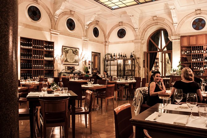 Rome: Wine & Food Paring Dinner With Sommelier Near the Pantheon - Cancellation Policy and Booking Confirmation