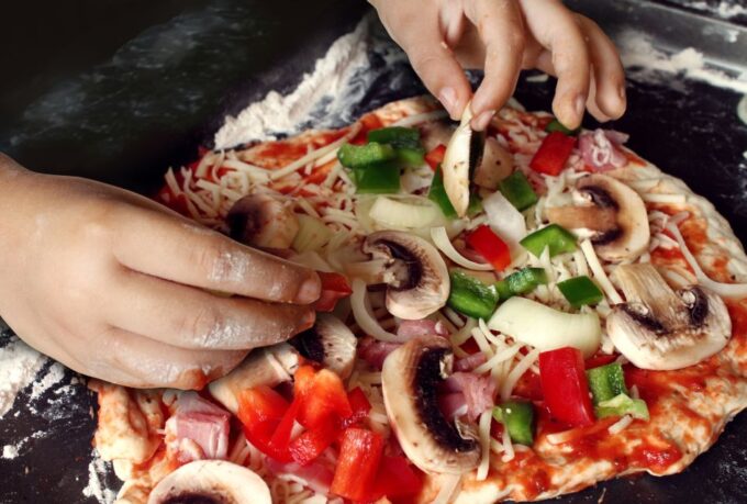 Rome: Wine Tasting and Pizza Making Class at a Vineyard - Important Details