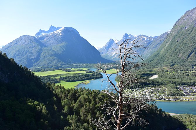 Romsdalsstigen Via Ferrata - Introwall - Scenic Highlights and Photo Opportunities