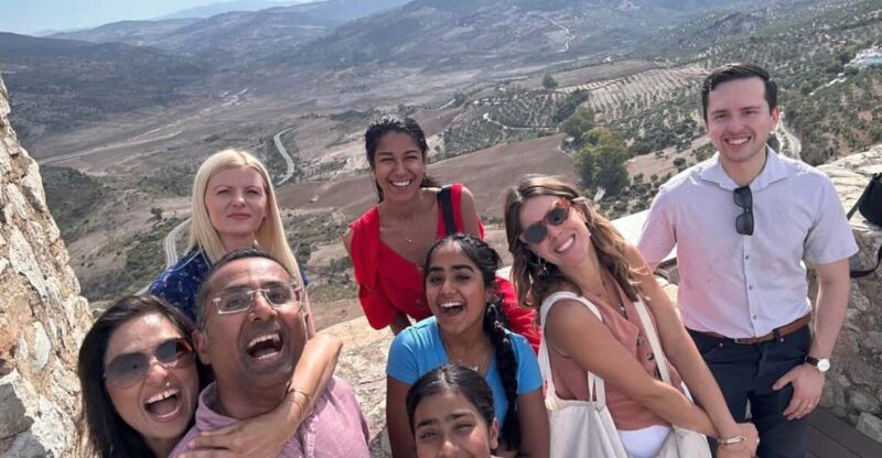 Ronda and White Villages: Small Group Day Trip Experience - Guided Experience