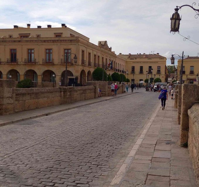 Ronda: Audio Guide Walking Tour With Puente Nuevo and Viejo - Frequently Asked Questions