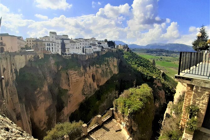 Ronda Group Walking Tour - Meeting and Pickup