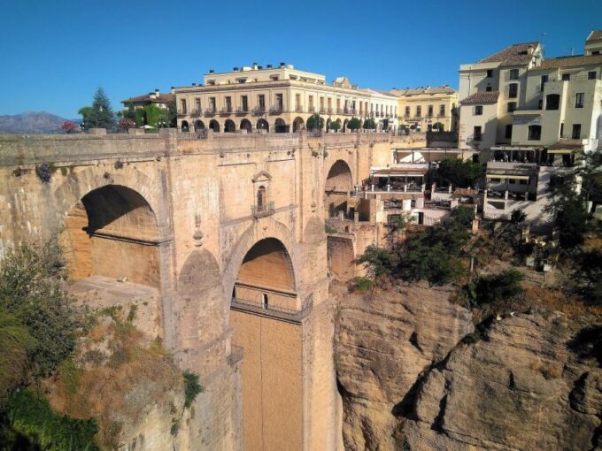 Ronda: Sightseeing Walking Tour - Collegiate Church and Moorish Buildings