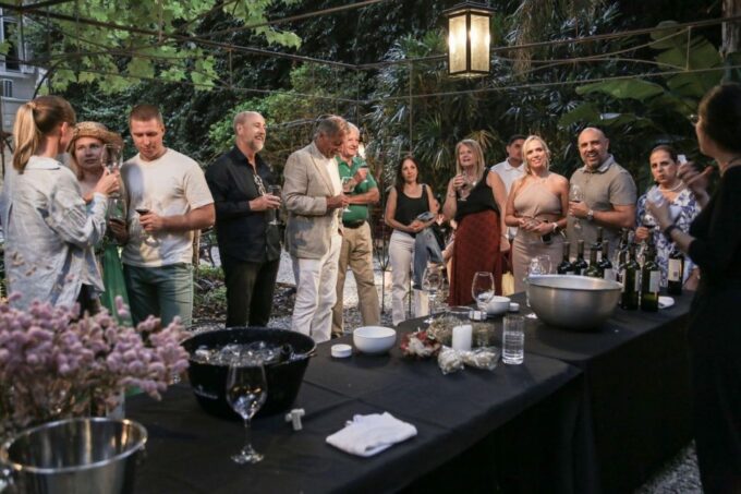 Rooftop, Criollo Tapas, Wine and Folklore in La Boca - Frequently Asked Questions