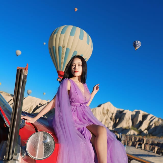 Rooftop Flying Dress Photo Shoot in Cappadocia - Rooftop Setting and Hot Air Balloons