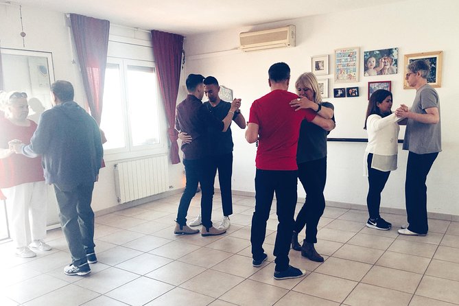 Rooftop Tango Lesson & Drinks in Barcelona - Additional Information for Participants