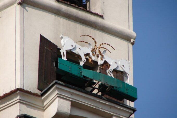Roots of Poznań - Uncover Architectural Wonders
