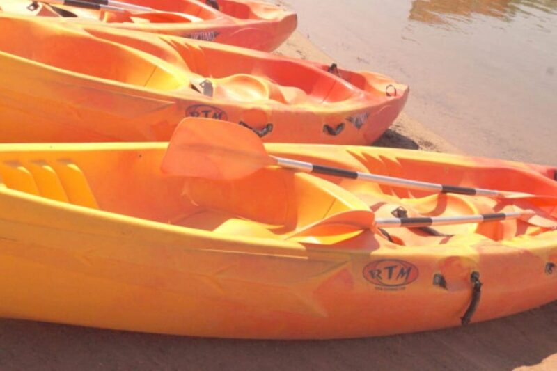 Roquebrune-sur-Argens: Canoe Kayak Rental on Lake and River - Key Points