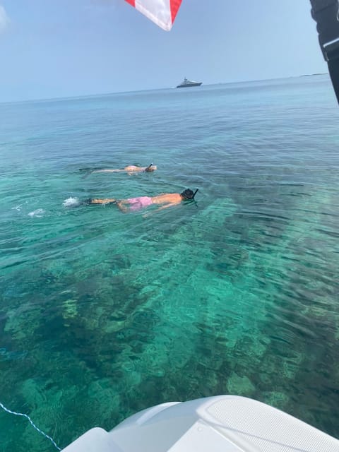 Rose Island: Pig Beach, Snorkeling, Sea Turtles, Beach - Onboard Amenities