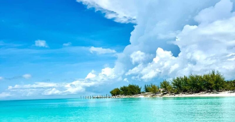 Rose Island: Pig Beach, Snorkeling, Sea Turtles, Beach - Meeting Point and Waiver