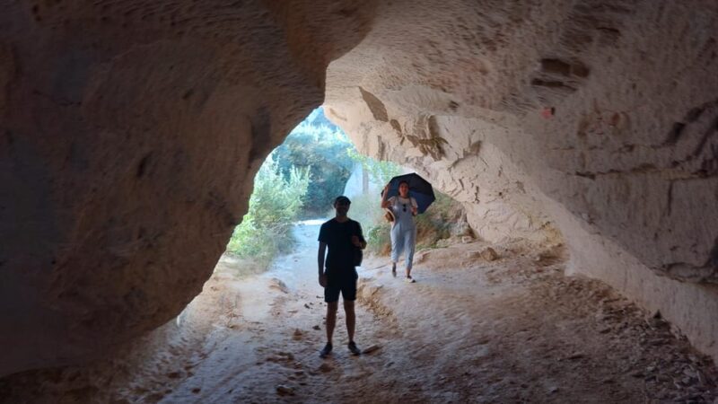 Rose Valley Sunset Hiking Tour - Itinerary