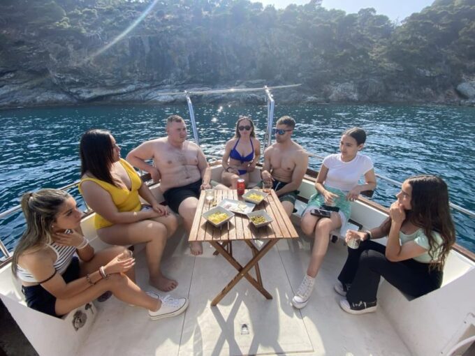 Roses: Private Cruise in the Natural Park of Cap De Creus - Coastal Views and Coves