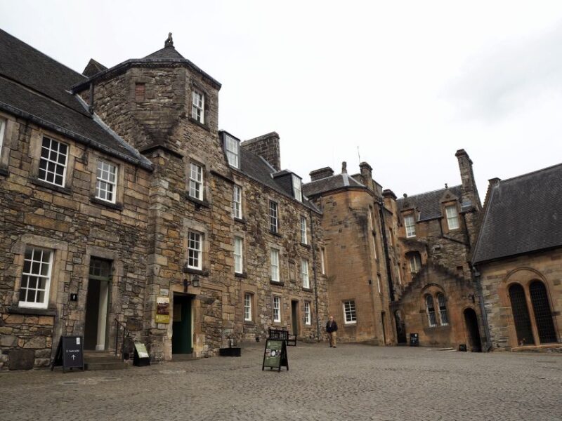 Rosslyn Chapel, Stirling Castle & Dunfermline Abbey Tour - Highlights and Inclusions