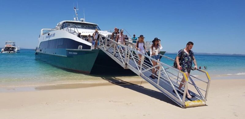 Rosslyn: Great Keppel Island Return Ferry Transfer - Exploring Great Keppel Island