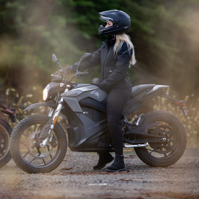 Rostock: Zero DS Electric Motorcycle Rental - Motorcycle Specifications