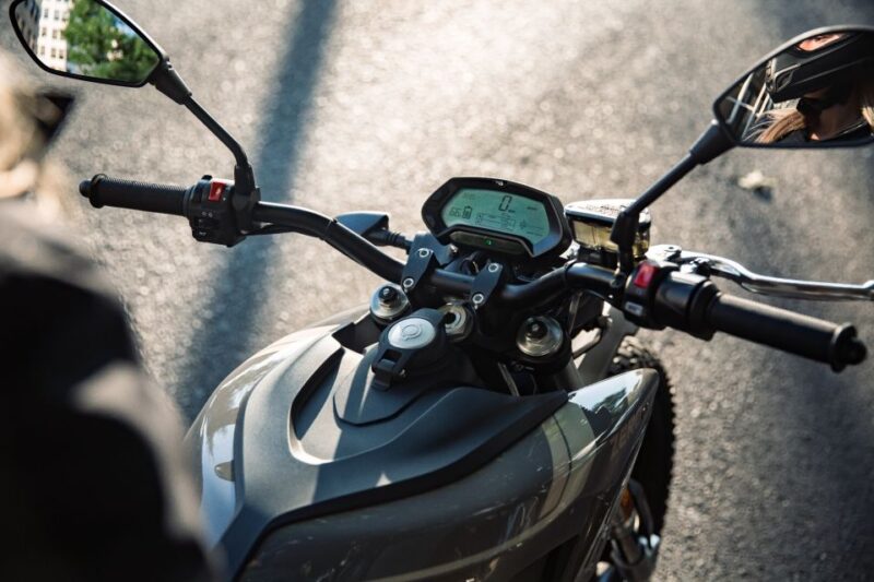 Rostock: Zero DS Electric Motorcycle Rental - Participant Restrictions