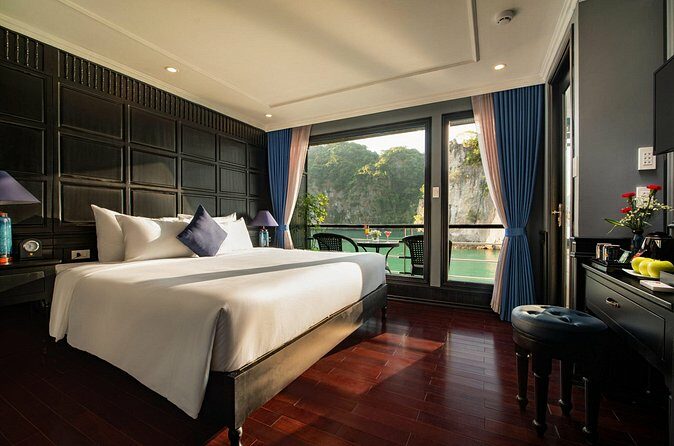 Rosy Cruise - Luxury 5 Star Cruise in Ha Long Bay-Lan Ha Bay (2D1N ) - The Sum Up