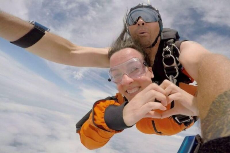 Rothenburg Ob Der Tauber: Tandem Skydiving Experience - Safety and Requirements