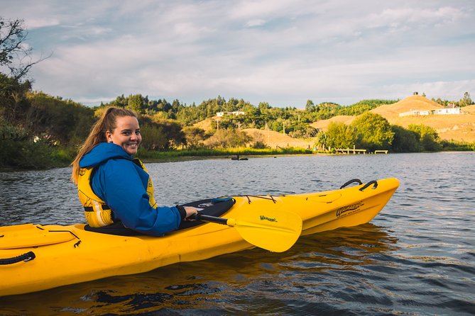 Rotorua: Evening Starlight Kayak Tour With Glowworms - Tour Accessibility and Fitness