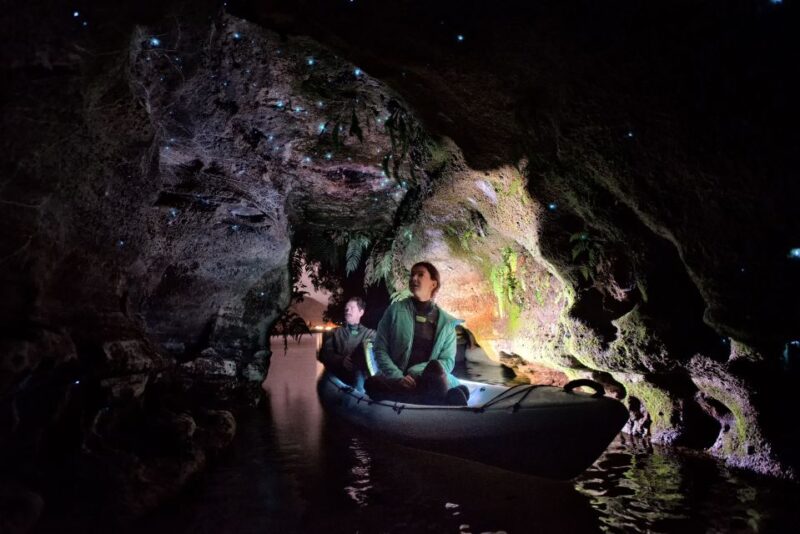 Rotorua: Glow Worm Kayak Tour - Experience Details