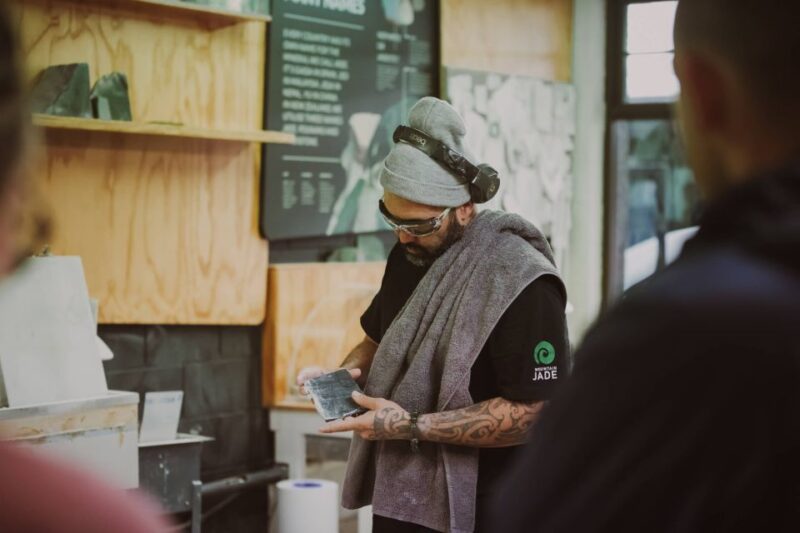 Rotorua: Jade Carving Experience at a Local Studio - Highlights of the Experience