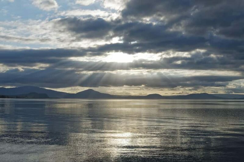 Rotorua: to Auckland via WaiOTapu, Taupo & Hamilton Gardens - The Sum Up