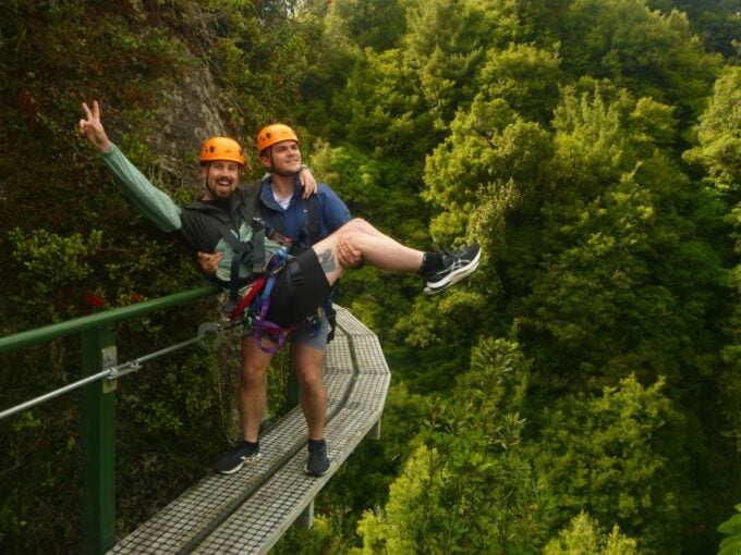 Rotorua: Ultimate Guided Zipline Tour W/ Volcanic Cliff Walk - Transportation Options