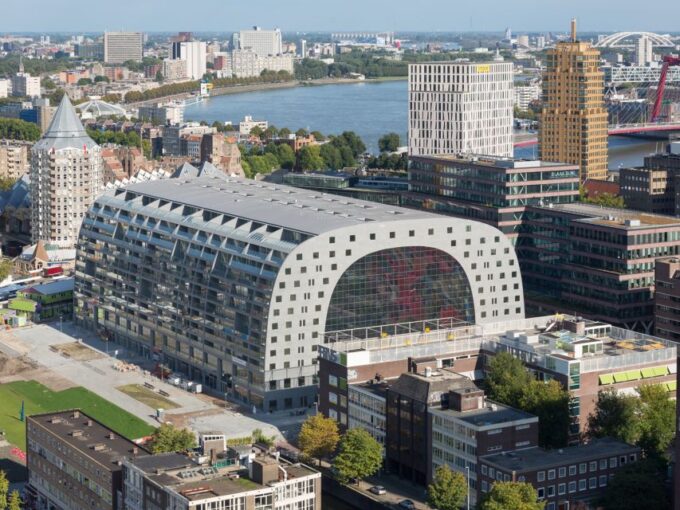 Rotterdam: Architecture Highlights Tour Including the Depot - Architectural Highlights