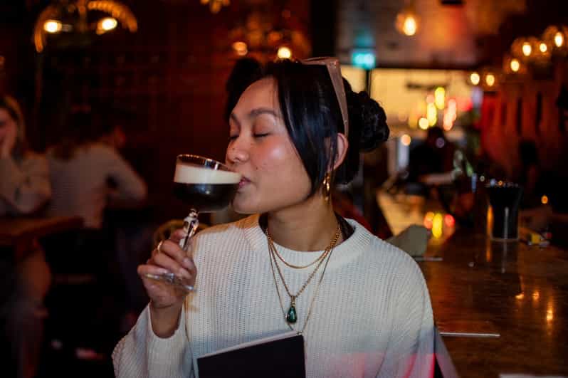 Rotterdam Center: Cocktail Bar Walking Tour - Self Guided - Highlights of the Experience