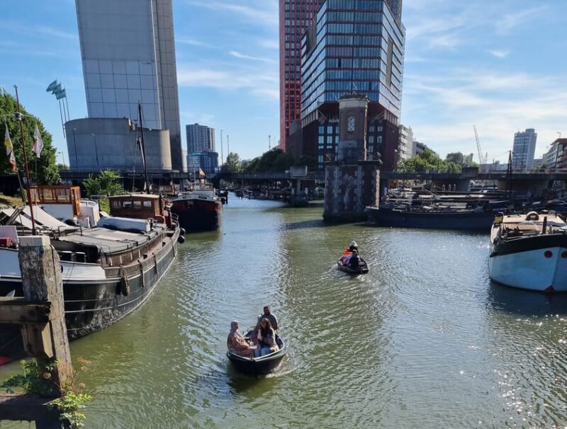 Rotterdam: City Center Electric Boat Rental - Key Points