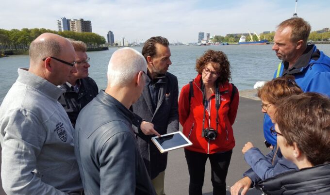 Rotterdam: City Highlights Guided Bike Tour - Discovering Local Gems