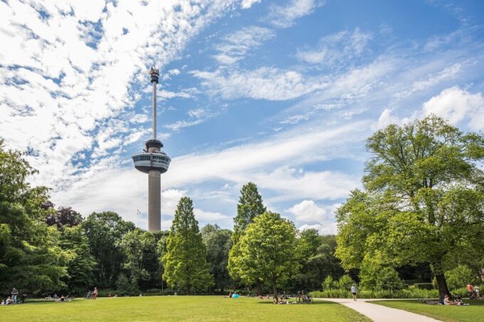 Rotterdam: Euromast Lookout Tower Ticket - Euroscoop Elevator