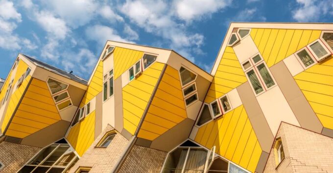 Rotterdam: First Discovery Walk and Reading Walking Tour - Tour Details