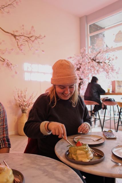 Rotterdam: Guided Food Tour - Social Interaction